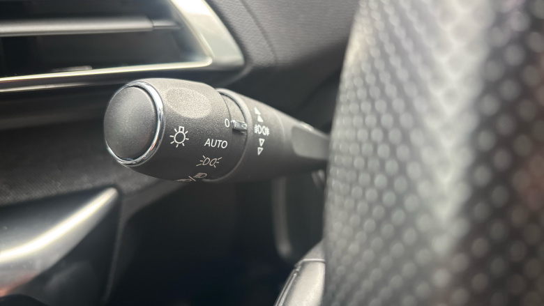 Peugeot 5008 1.2 PureTech GT Line Premium 5dr Petrol Estate